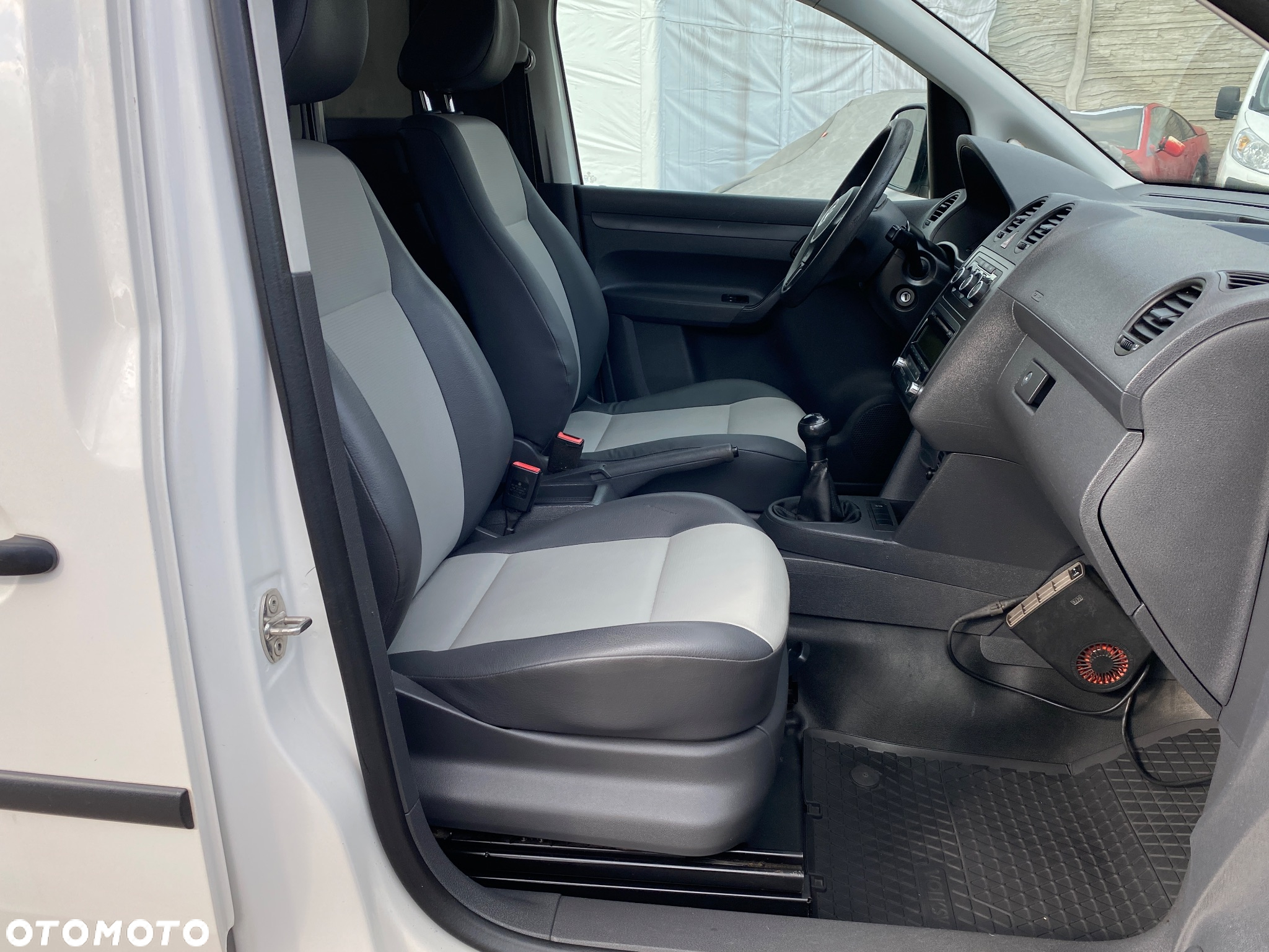 Volkswagen CADDY - 18