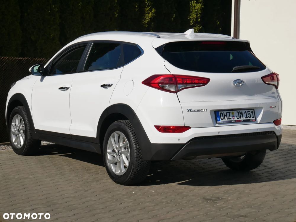 Hyundai Tucson 1.6 GDi 2WD Select - 12