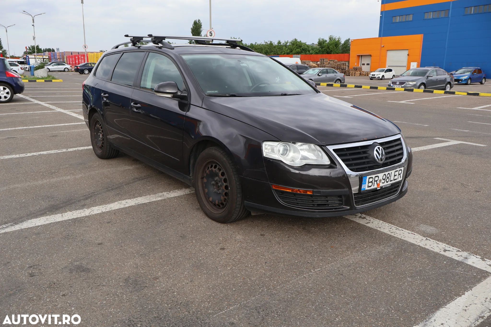 Volkswagen Passat Variant 1.6 TDI DPF BlueMotion Technology Trendline - 1