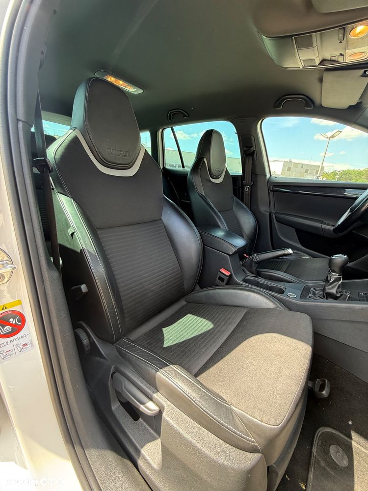Skoda Octavia 2.0 TDI (Green tec) RS - 21