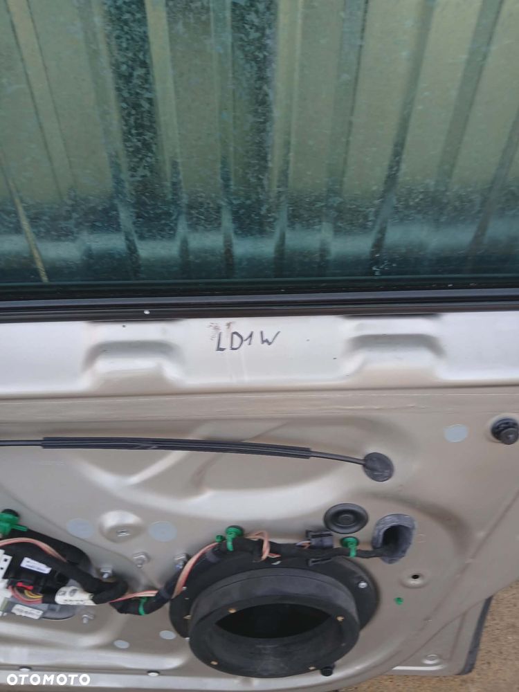 DRZWI PRAWE PRZEDNIE PRZÓD GOLF 5 MK5 V HB KOMPLETNE LD1W - 6
