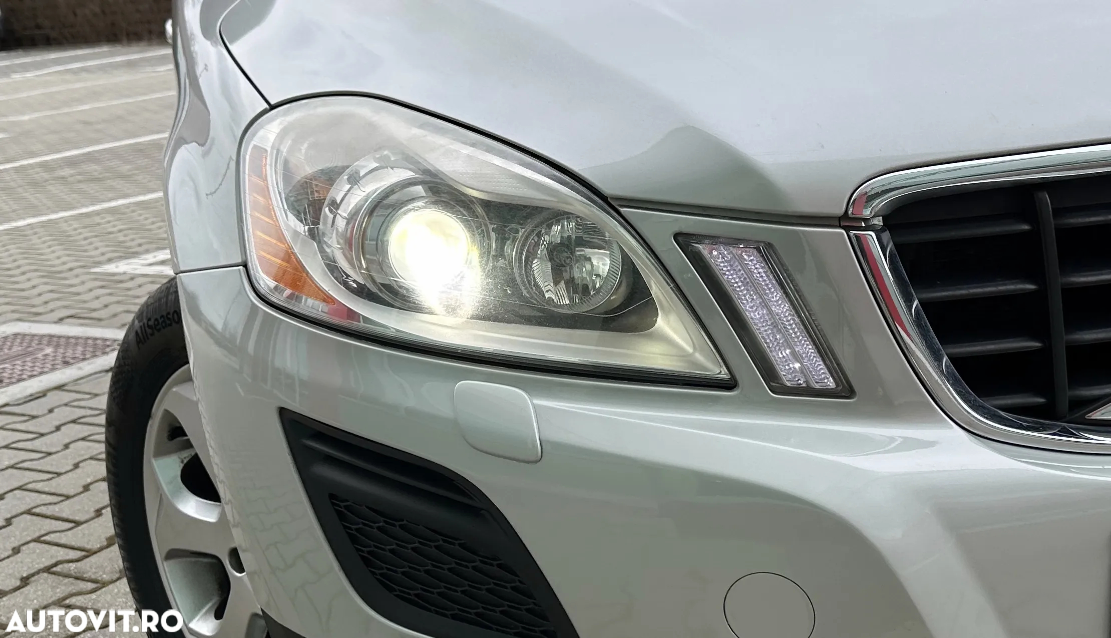 Volvo XC 60 - 28