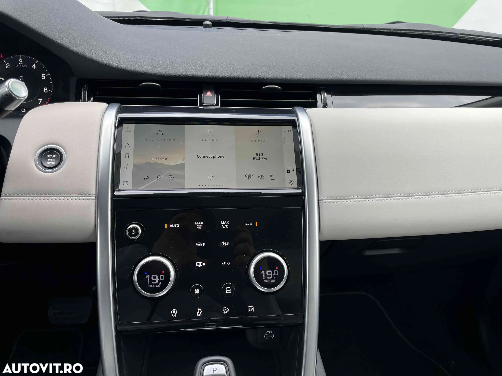 Land Rover Discovery - 13