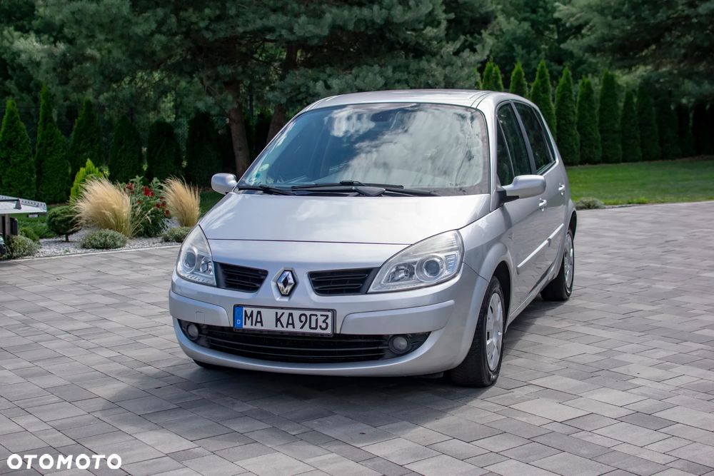 Renault Scenic - 10