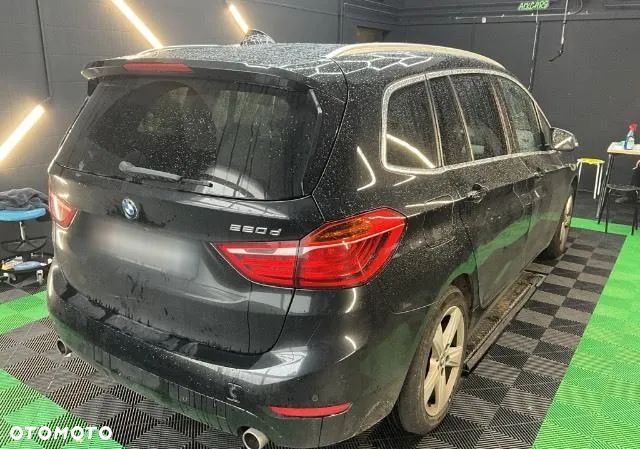 BMW Seria 2 220d Sport-Aut Luxury Line - 2