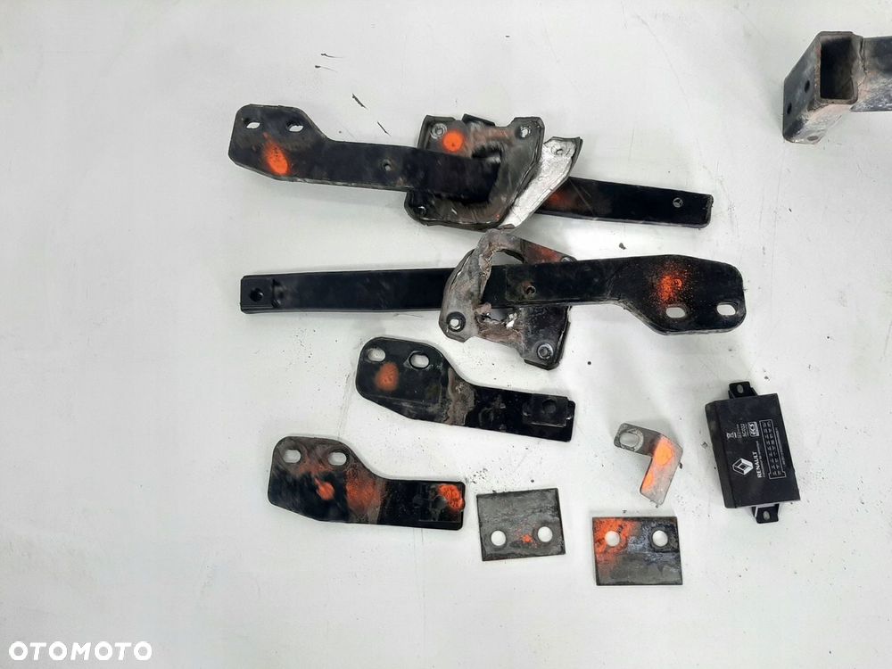 RENAULT SCENIC II 2.0 16V 03R HAK HOLOWNICZY WIAZKA MODUL 7711221097 - 2