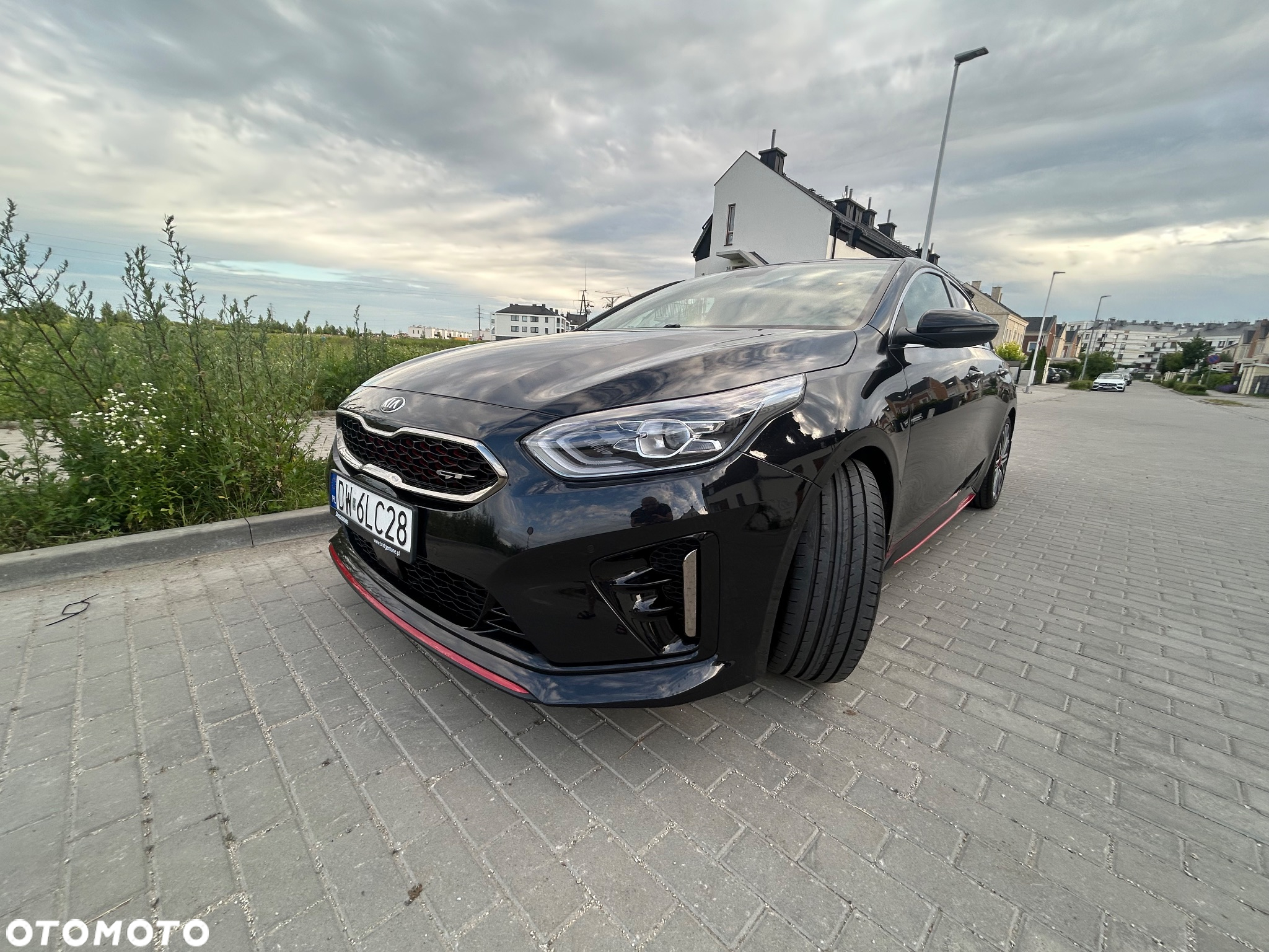 Kia ProCeed 1.6 T-GDI GT DCT - 18