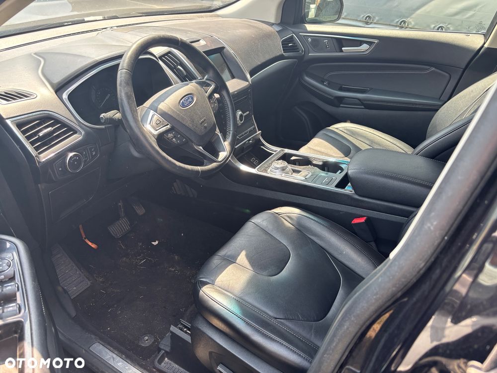 Ford Edge - 33
