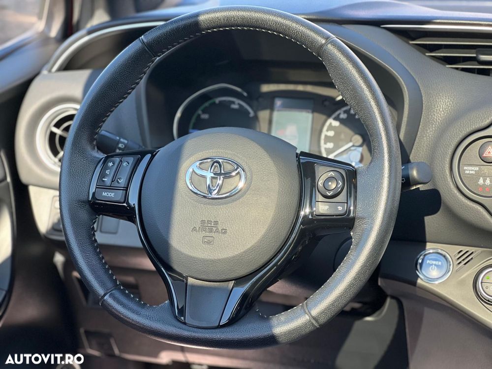 Toyota Yaris - 14