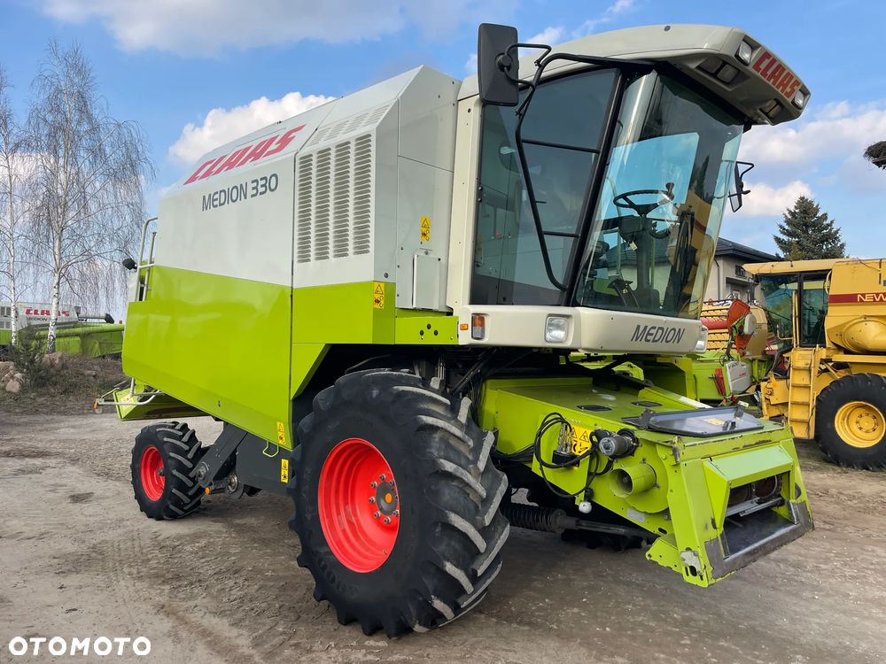 Claas Medion 330 - 6