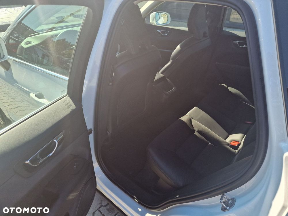 Volvo XC 60 - 20