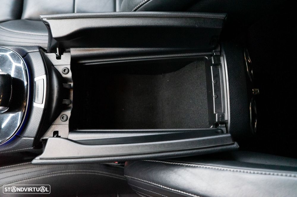 Mercedes-Benz E 220 d 9G-TRONIC AMG Line - 27