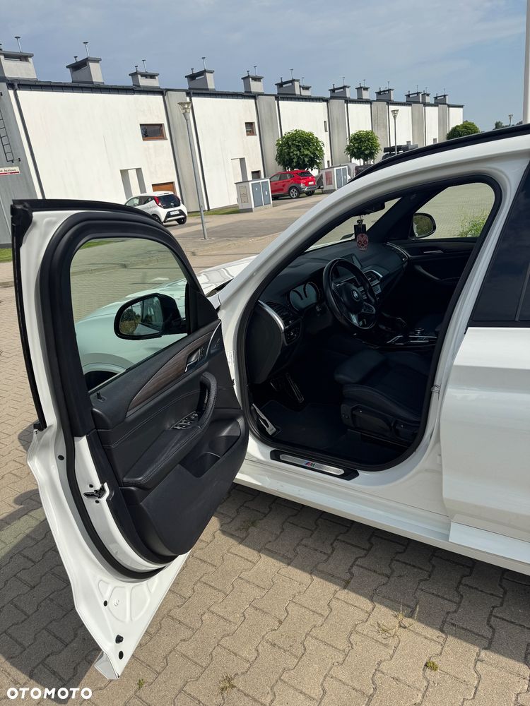 BMW X3 xDrive20d - 25