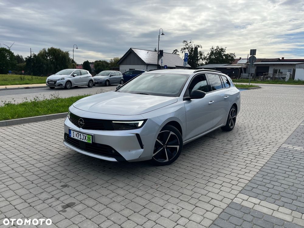 Opel Astra 1.5 D Automatik Edition - 2