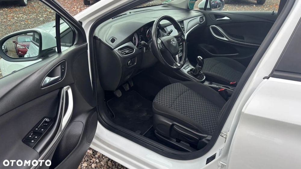 Opel Astra 1.4 Turbo Edition - 8