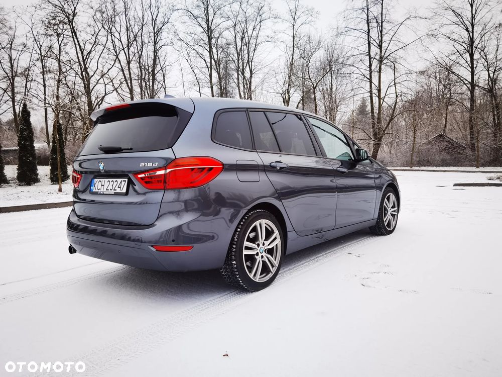 BMW Seria 2 218d GT - 29