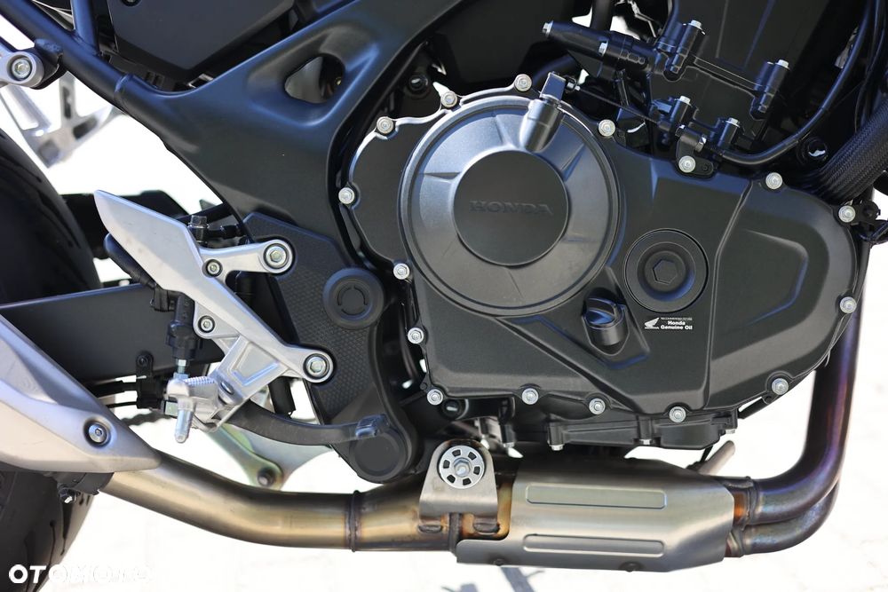 Honda Hornet - 7