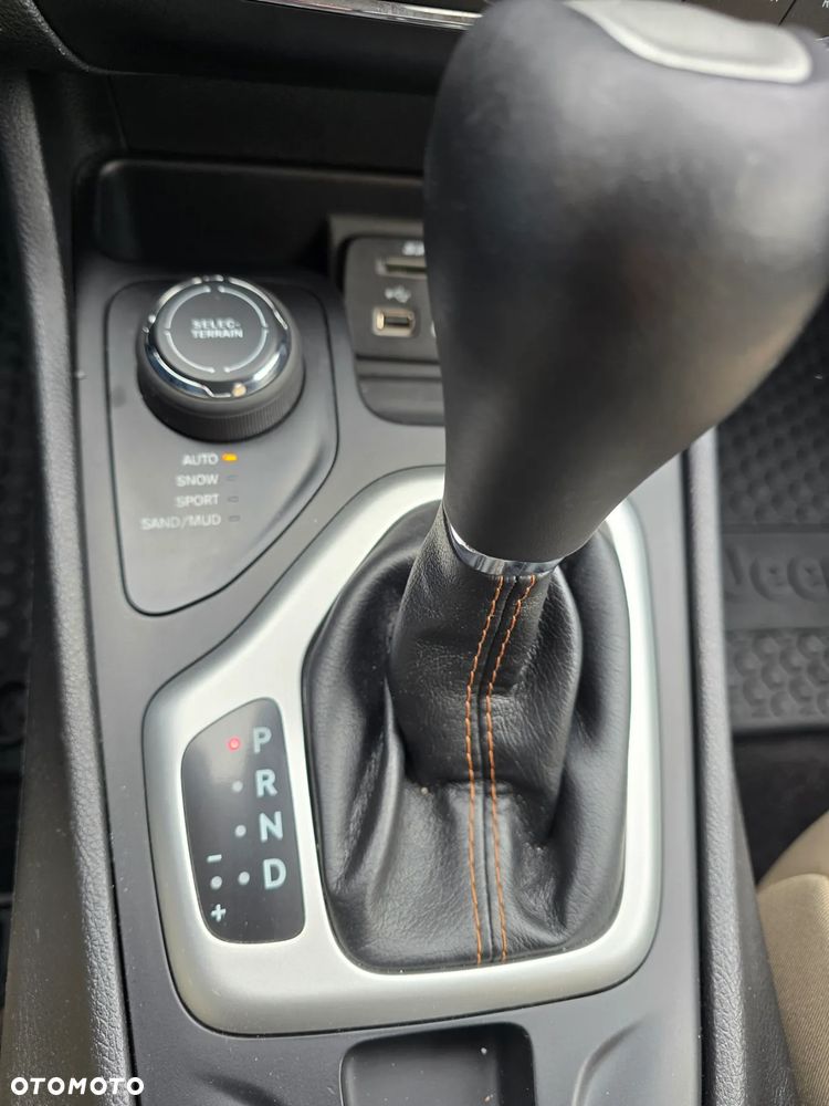 Jeep Cherokee 2.2 Multijet Active Drive II Automatik Limited - 17