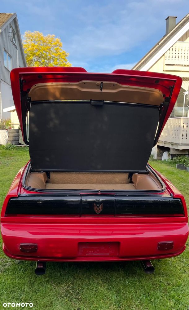 Pontiac Trans Am - 8