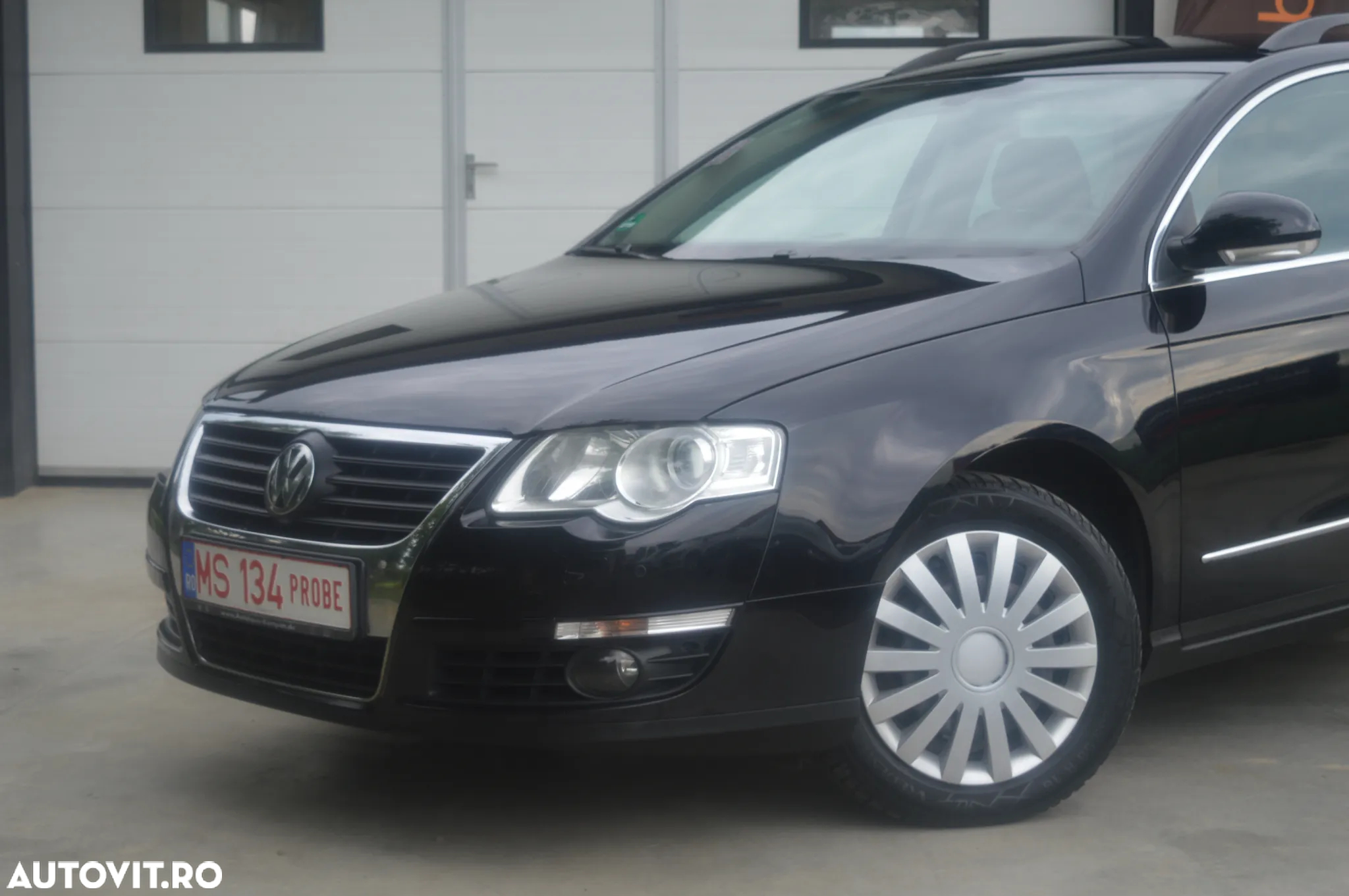 Volkswagen Passat Variant 2.0 TDI Blue TDI DSG Comfortline - 14
