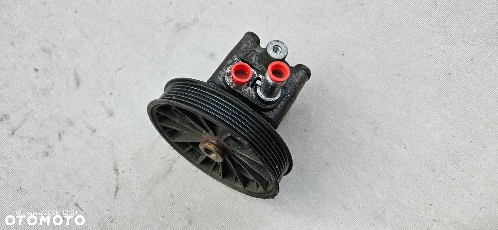 Pompa wspomagania Volvo V40 I Lift 1,8 benzyna 2003r 9485757 - 2