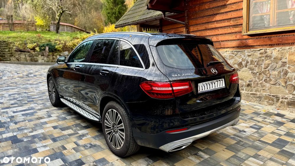Mercedes-Benz GLC 220 d 4-Matic - 2