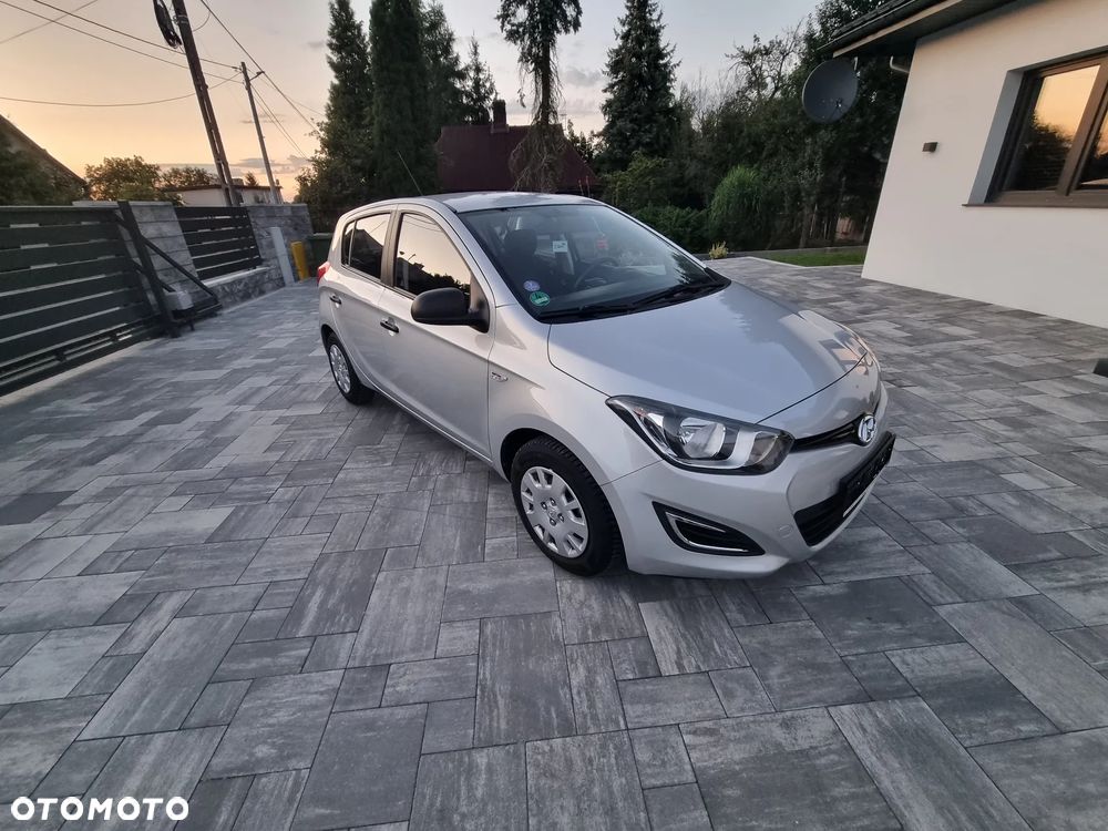 Hyundai i20 1.2 Fifa World Cup Edition - 8