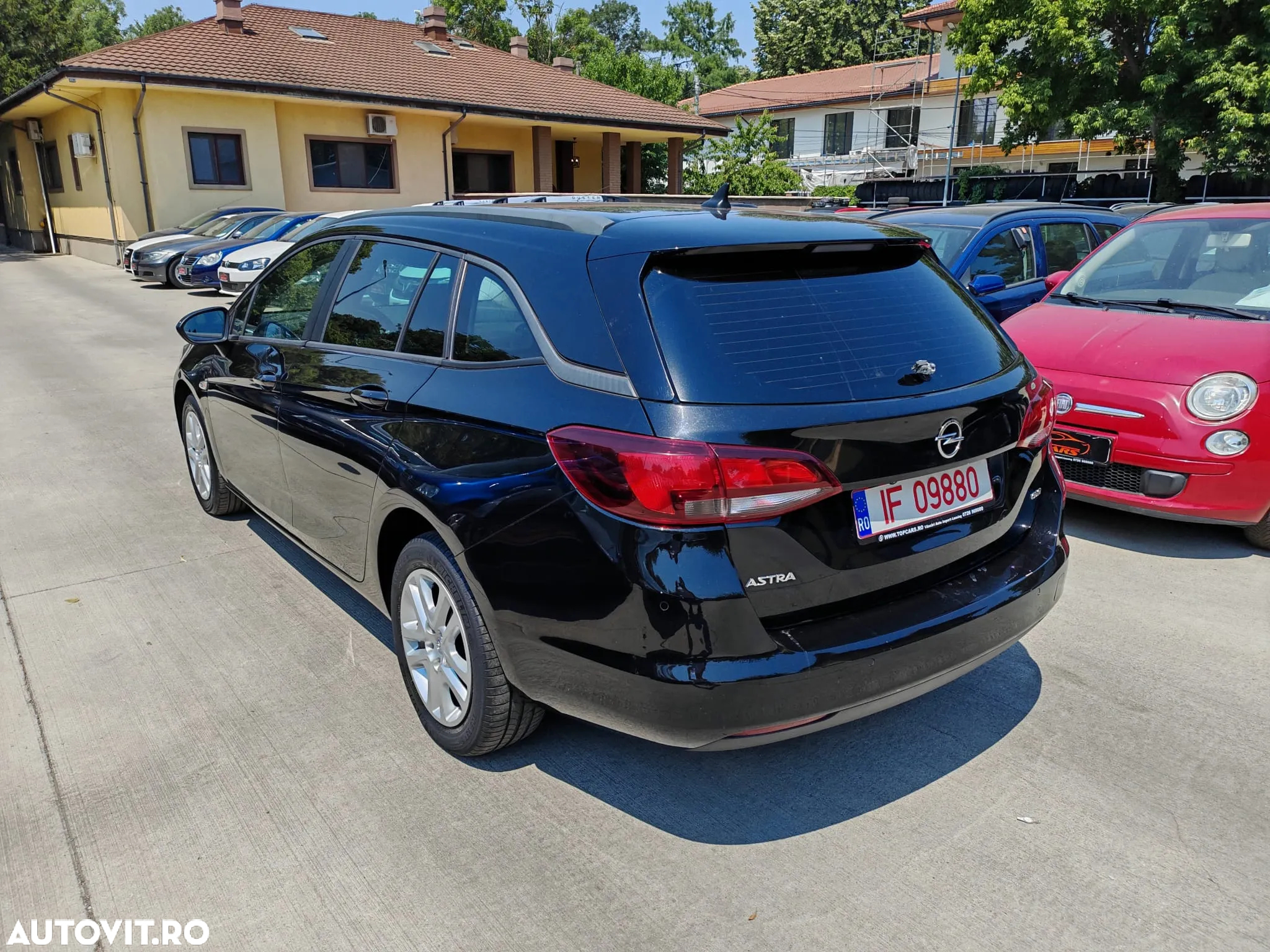 Opel Astra 1.6 D Automatik Start/Stop Business - 4