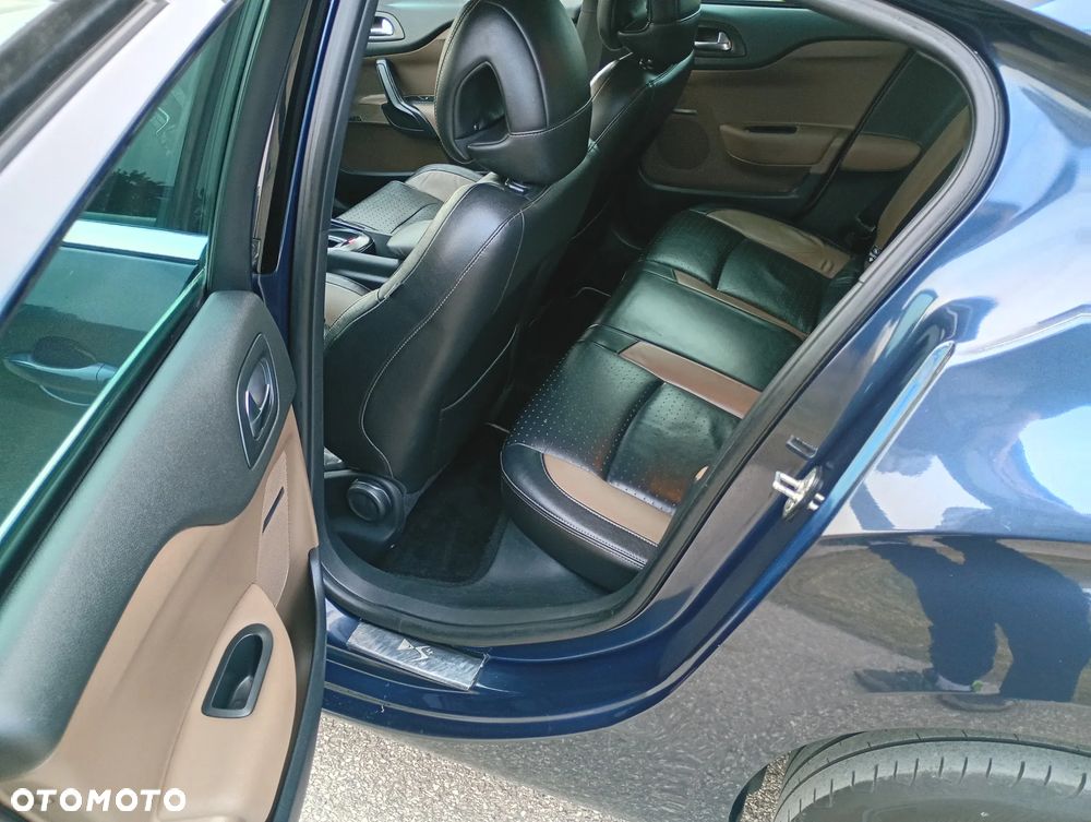 Citroën DS4 BlueHDi 120 S&S Business Class - 20