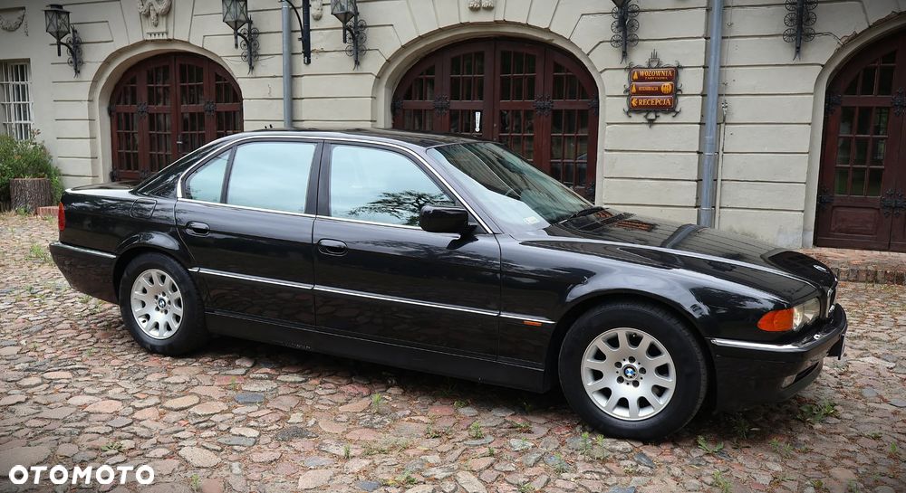 BMW Seria 7 - 15