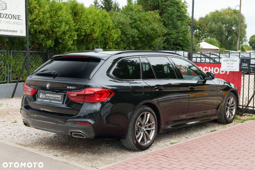 BMW Seria 5 520i M Sport Edition - 33
