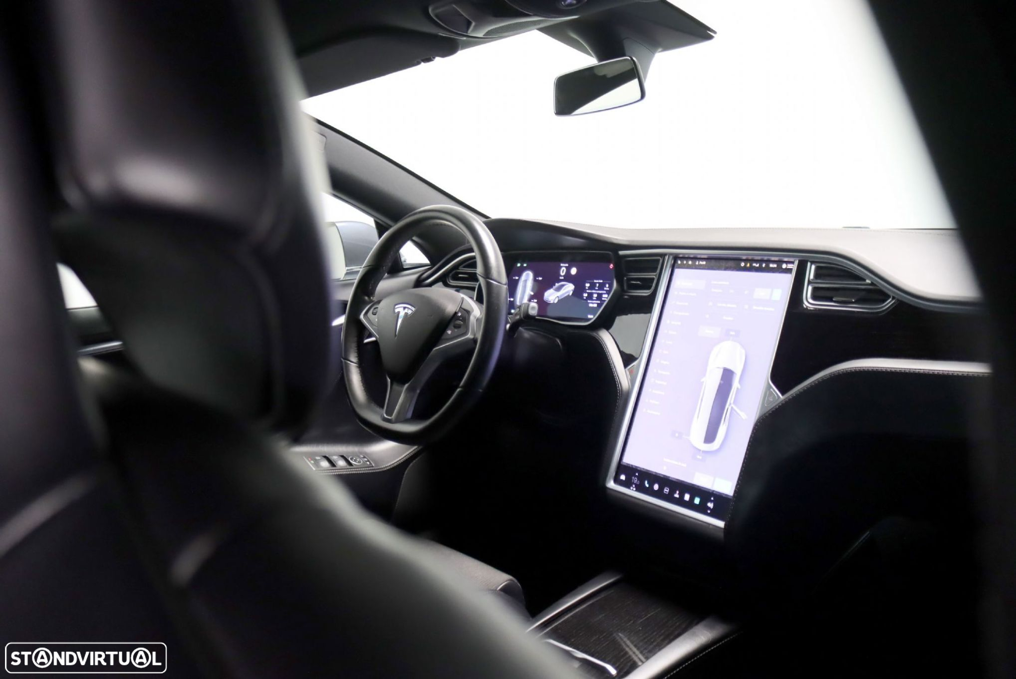 Tesla Model S - 23