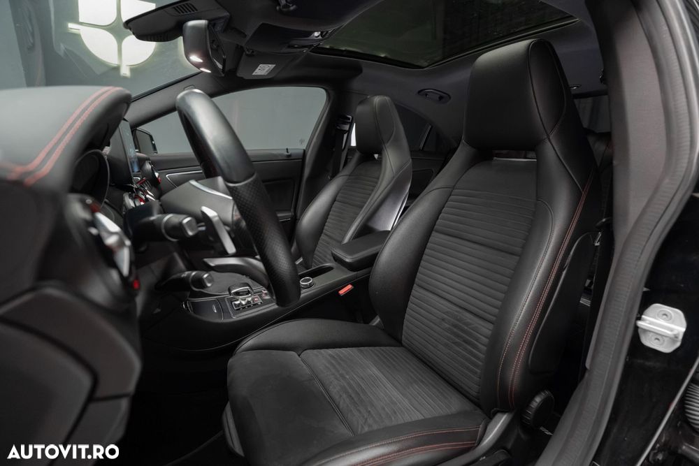 Mercedes-Benz CLA 45 AMG 4Matic AMG Speedshift DCT 7G - 23