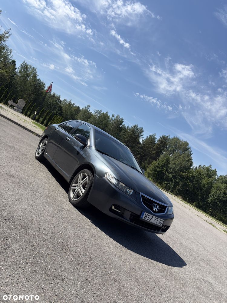 Honda Accord - 2