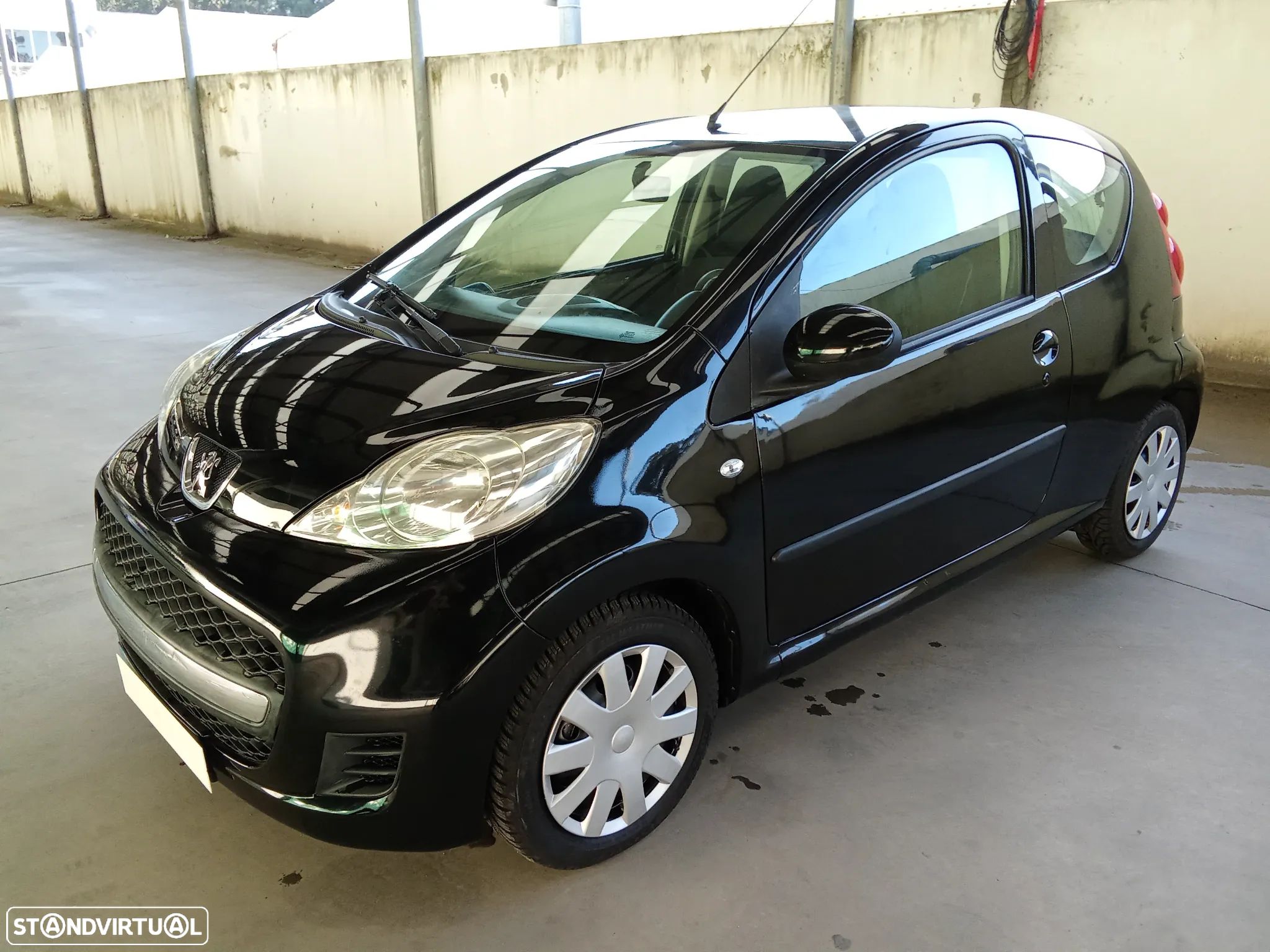 Peugeot 107 1.0 Active - 1