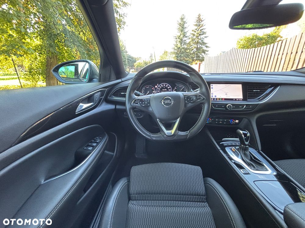 Opel Insignia 2.0 BiTurbo D 4x4 Automatik GSI - 13
