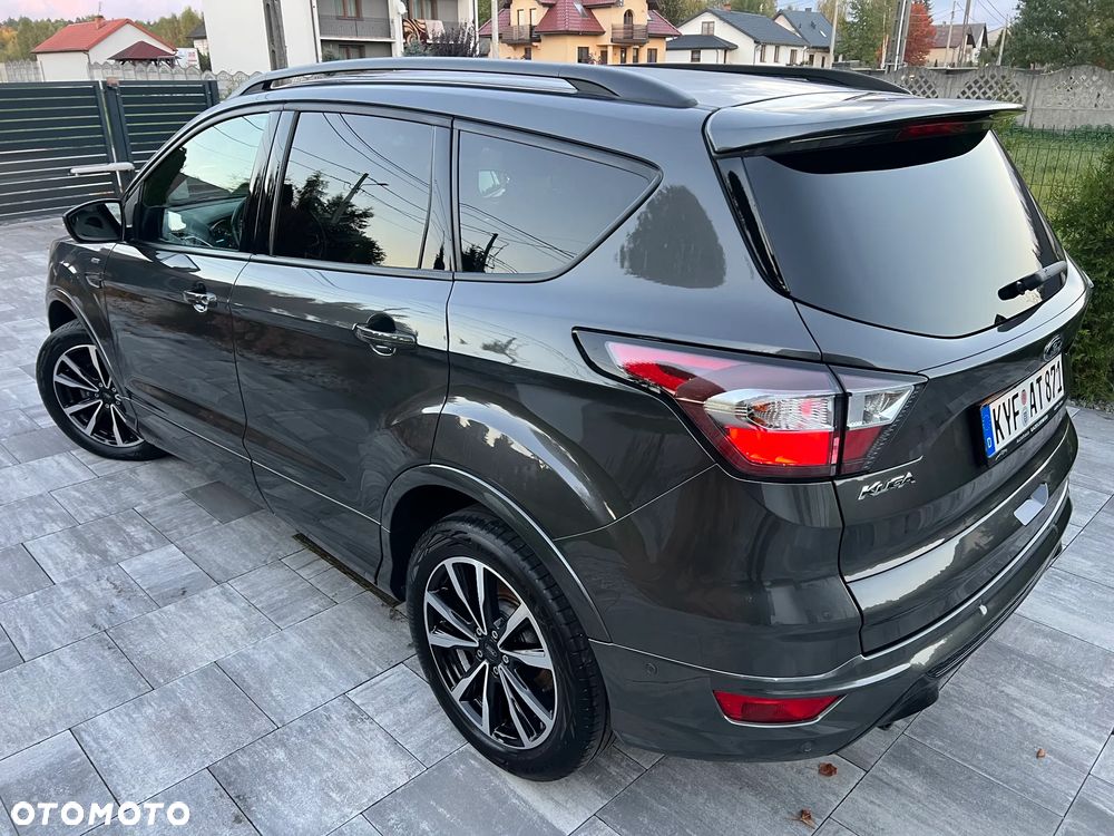 Ford Kuga 2.0 TDCi 2x4 ST-Line - 19