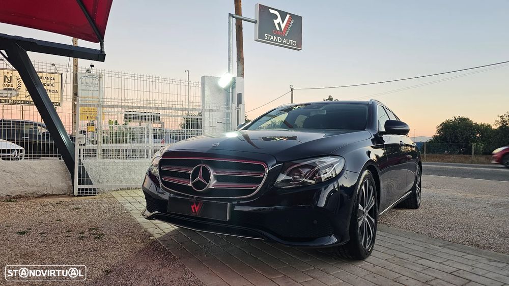 Mercedes-Benz E 220 d T 9G-TRONIC Exclusive - 31