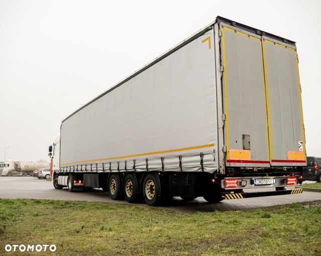 DAF XF105 Low Deck - 9
