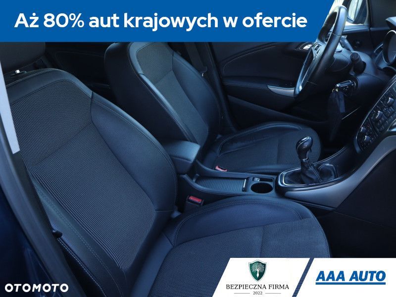 Opel Astra - 11
