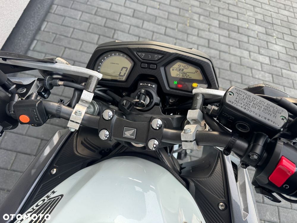 Honda CB - 9