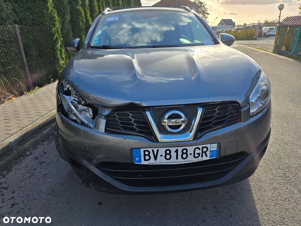 Nissan Qashqai 2.0 dCi 4 x 4 DPF tekna - 32