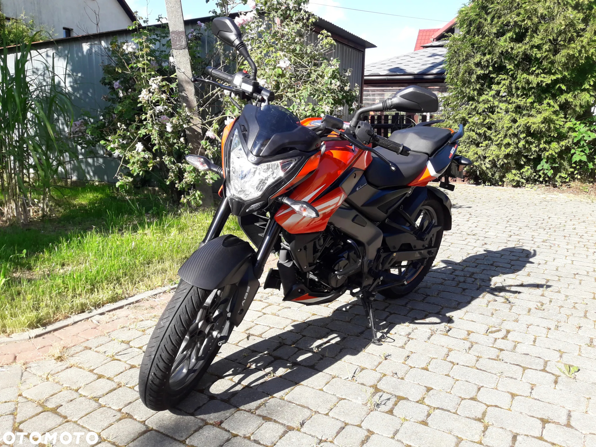 Bajaj Pulsar - 2
