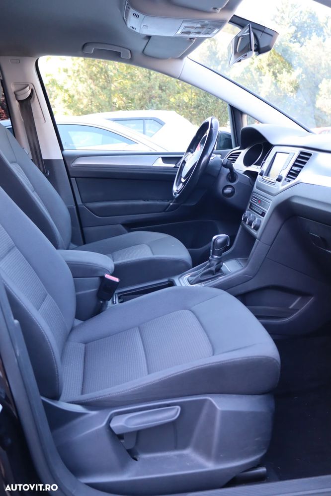 Volkswagen Golf 1.6 TDI DSG Highline - 6