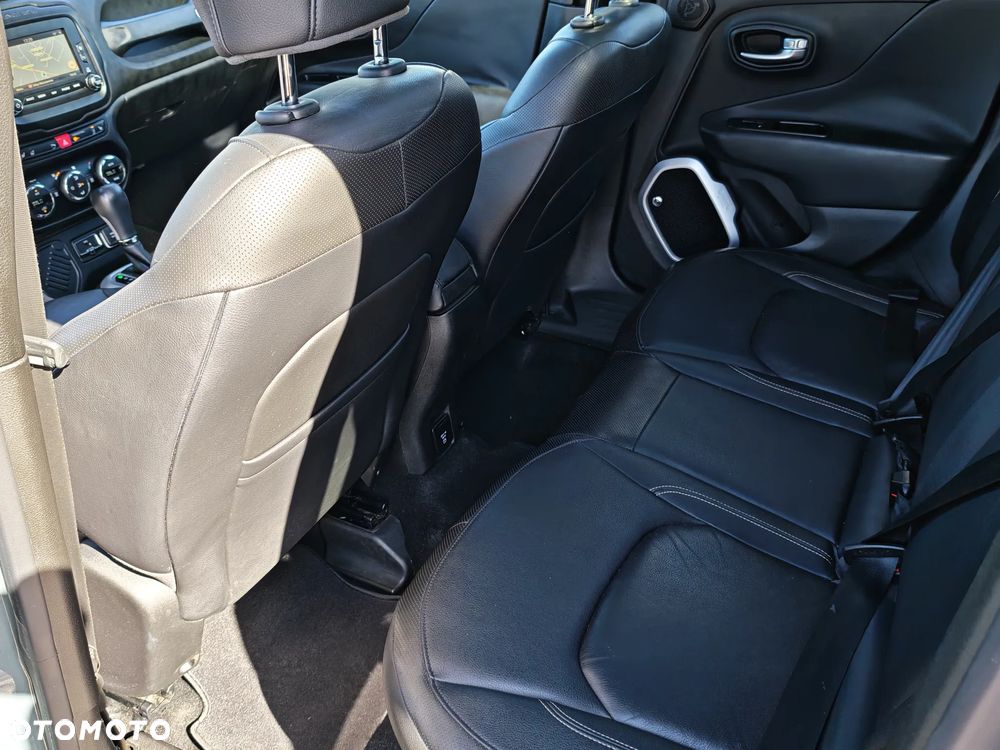 Jeep Renegade 1.4 MultiAir Limited FWD S&S - 27