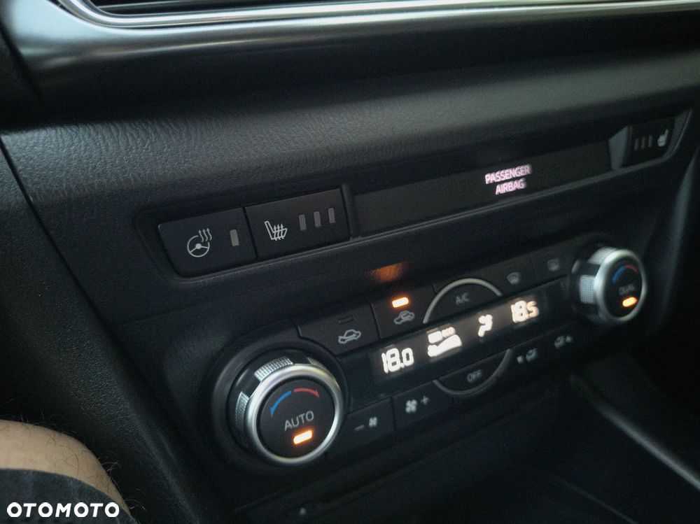 Mazda 3 SKYACTIV-G 165 Exclusive-Line - 17