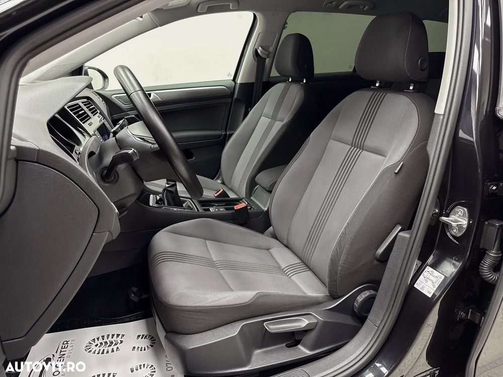 Volkswagen Golf 1.6 TDI BlueMotion Technology Allstar - 6