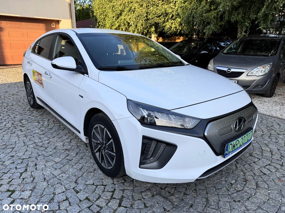 Hyundai IONIQ Electric Premium - 5