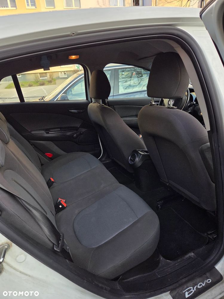 Fiat Bravo 1.4 16V Dynamic - 9