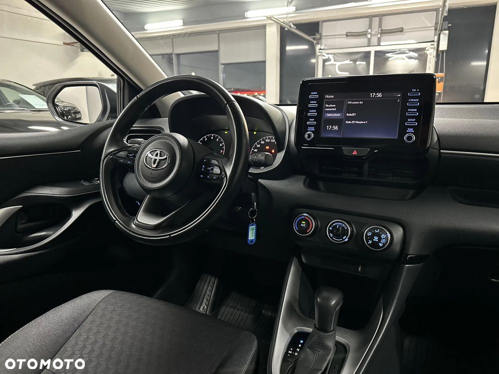 Toyota Yaris 1.5 Comfort CVT - 15